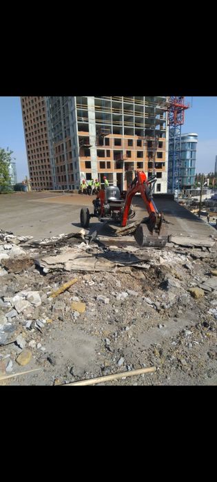 Продам мини экскаватор ямобур