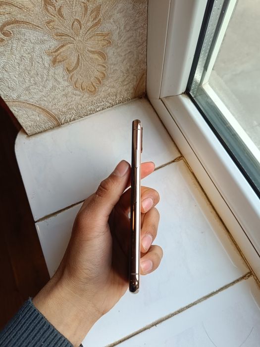 Iphone xs hotirasi 64