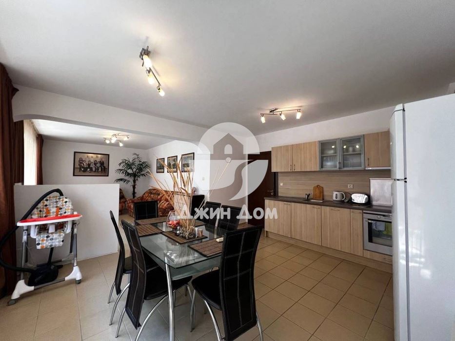 Продава се Двустаен апартамент в Поморие - 97 кв.м за 789 €/кв.м - Снимка #2