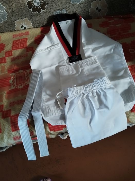 Кимоно для таеквондо