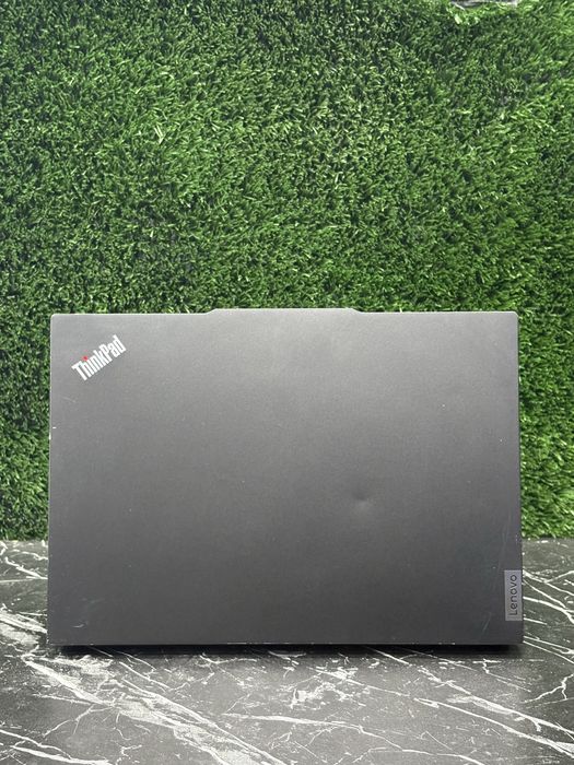 Kuchli Noutbuk Lenovo Thinkpad E14