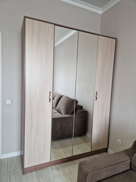 Продам шкаф в отличном состоянии