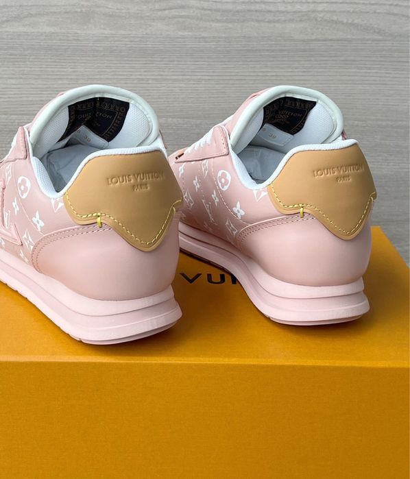 Adidasi Louis Vuitton , calitate premium , pe comanda , noi , 37