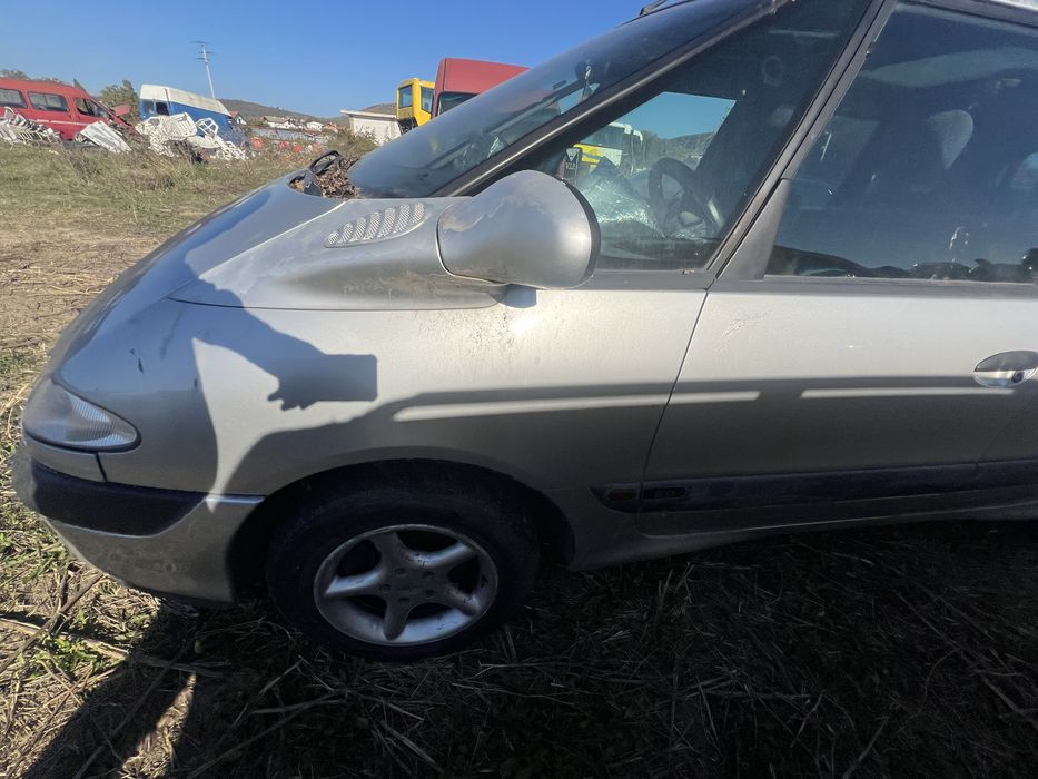 Рено Еспейс/Renault Espace-На части