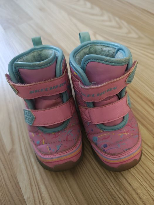 Ghete fete mari 22 Sketchers