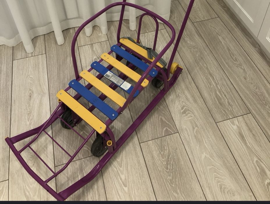 Санки с колесами