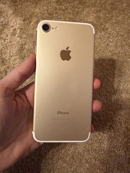Vand iPhone 7 white/gold 32 GB