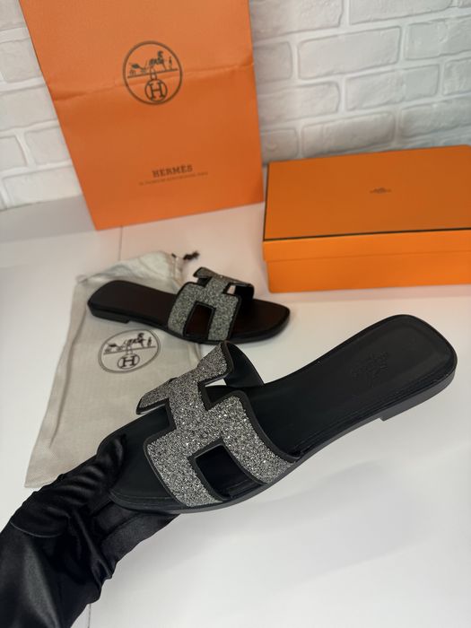 Papuci HERMES piele  36 37 38 39 cutie cadou