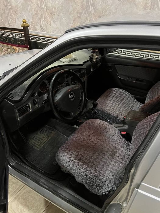 Nexia 2 srochni sotiladi