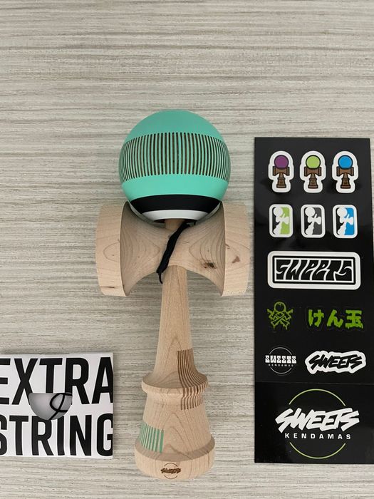 Sweets Broken Bones Mint Green