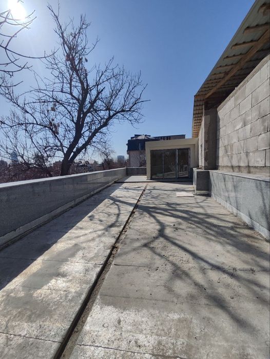 Продажа отдельностоящее здание возле МВД