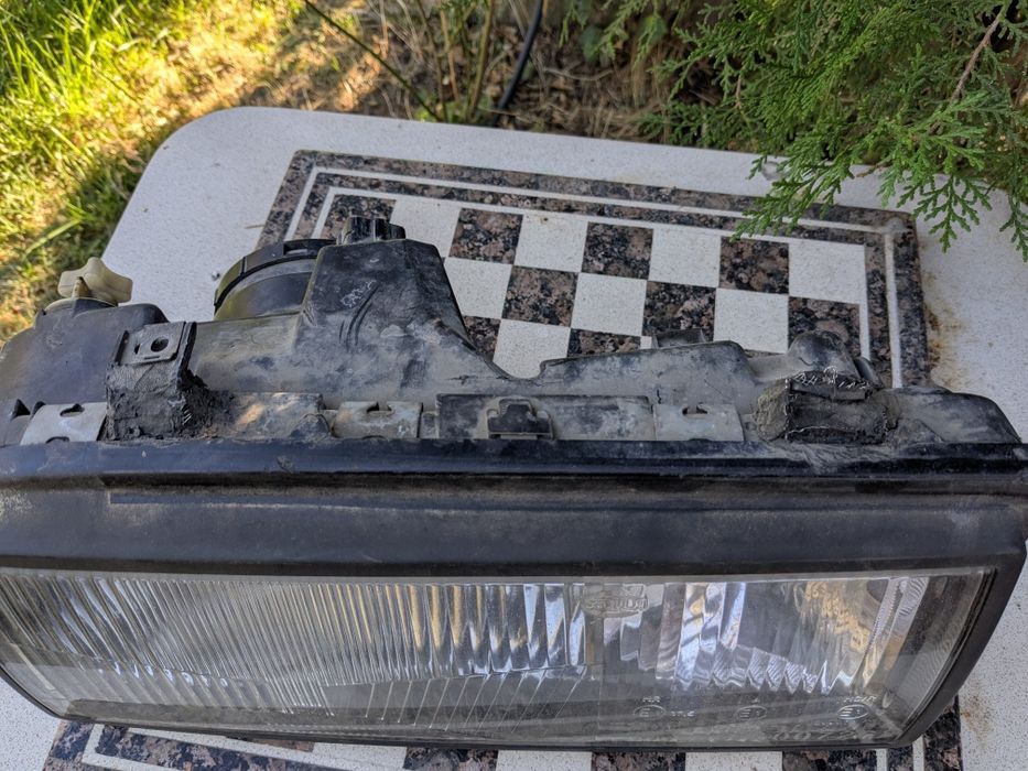 Фар Фолксваген корадо десен