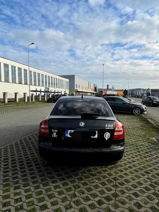 Skoda Octavia 2 ,1.6 benzina