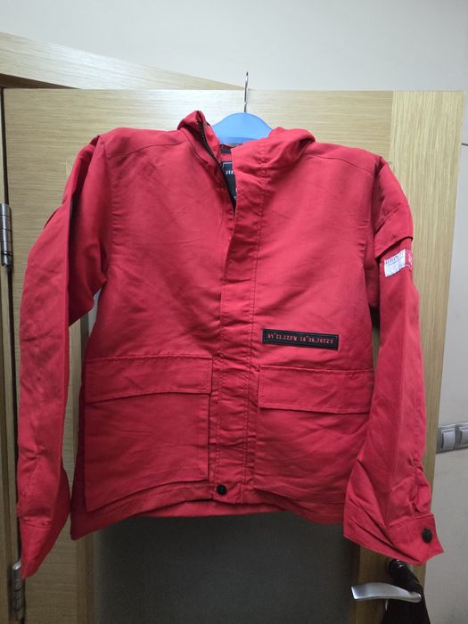 Ново яке за момче р.146см Reserved