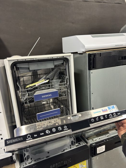 !!Promotie!Masina de spalat vase incorporabila 45cm Siemens SR63EX24MF