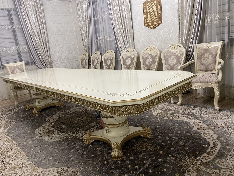 Комплект стол со стульями