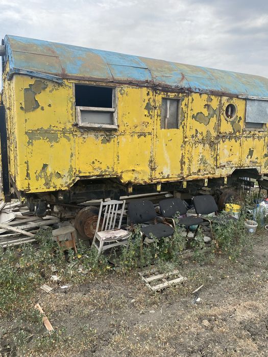 Продается вагрн кунг военный.