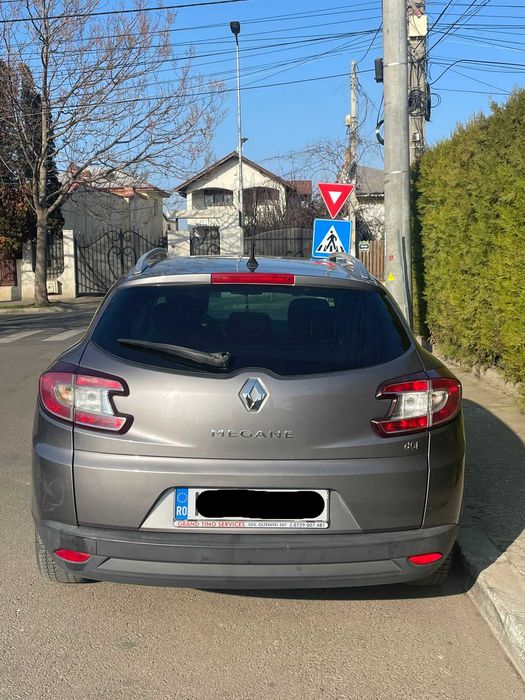 Renault Megane 3 - 2010/08 - 1.5 dCi