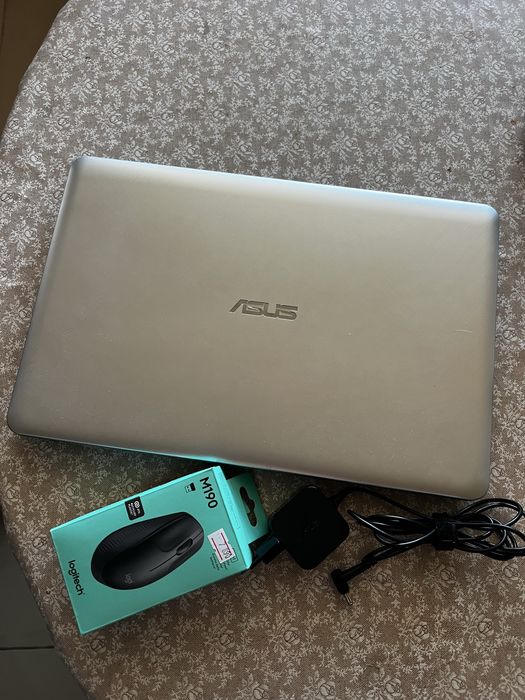 Продам ноутбук АСУС