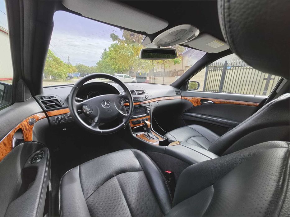 MERCEDES-BENZ E-Class 2005 — imagine 4