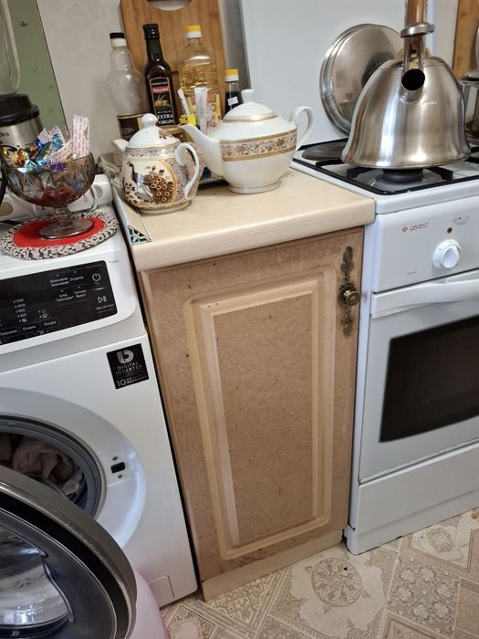 Продам кухонные шкафы