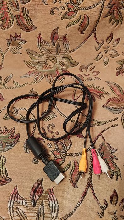 Провод тюльпан на Playstation