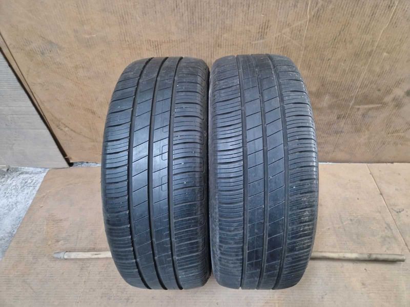 2 Goodyear R17 205/55
летни гуми
DOT1918