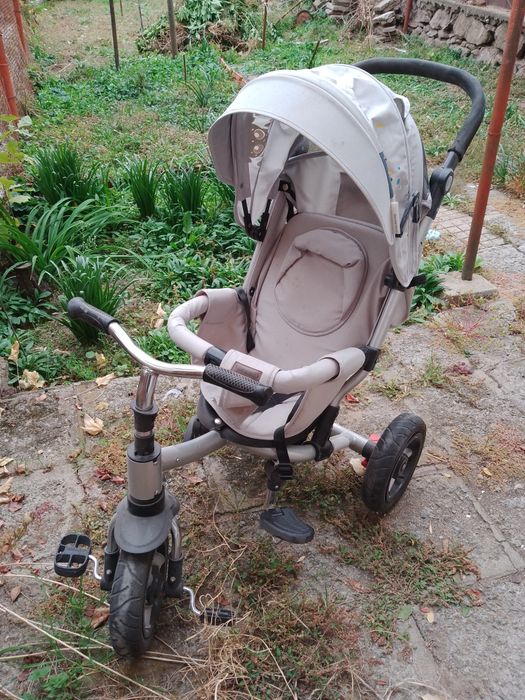 Количка-триколка