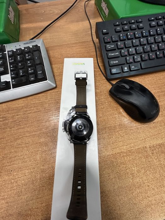 Часы Samsunga Galaxy Watch 3