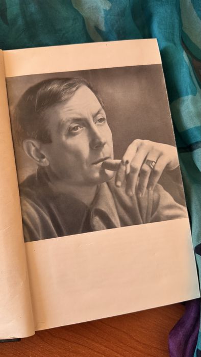 Евгений Евтушенко Избранные произведения том 1