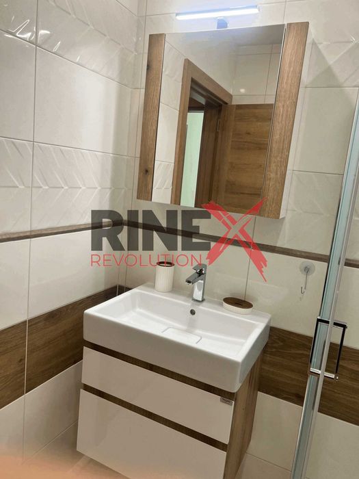 Дава се под наем Двустаен апартамент в Пловдив, Център - 50 кв.м за 700 € - Снимка #2