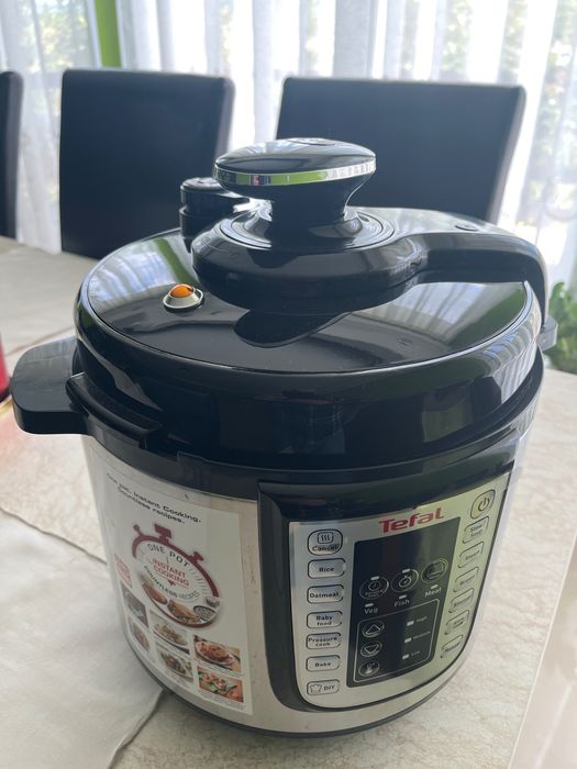 Oală sub presiune electrică TEFAL
