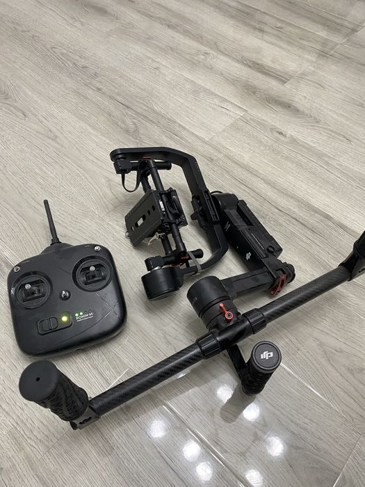 стабилизатор DJI