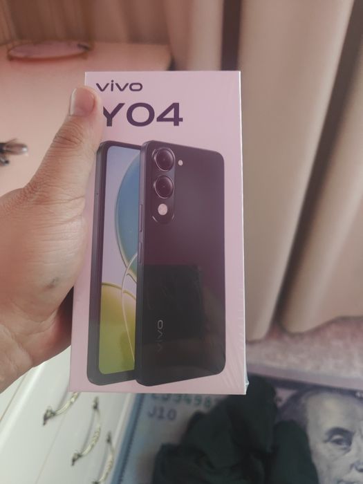 Новый смартфон vivo y04
