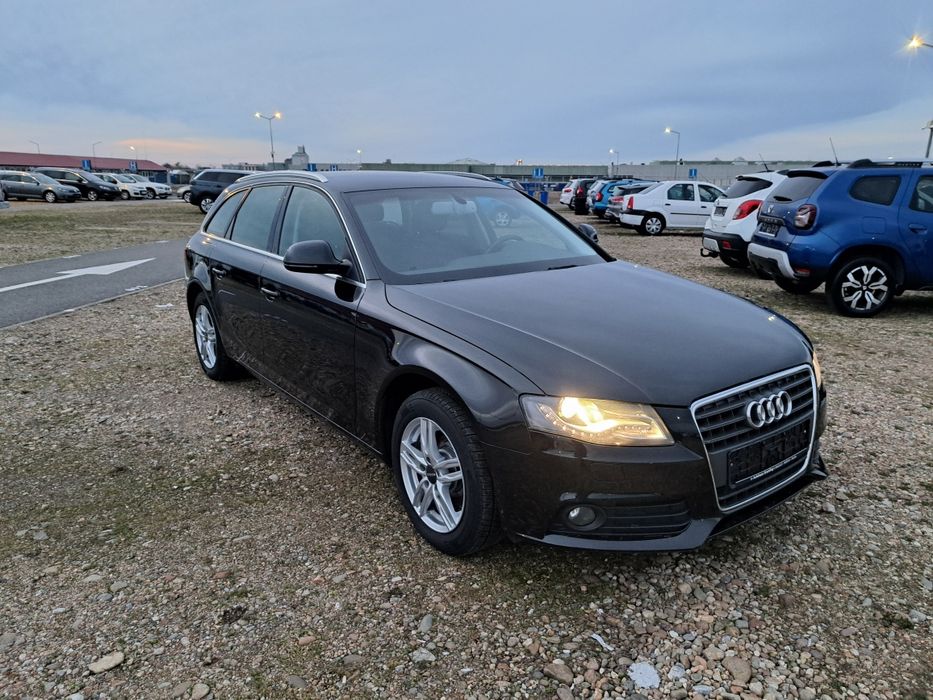 Vand audi  a4 b8 2.0 tdi 143 cp