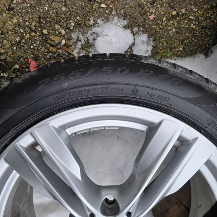 Jante originale BMW M R19 + Pirelli RunFlat IARNĂ