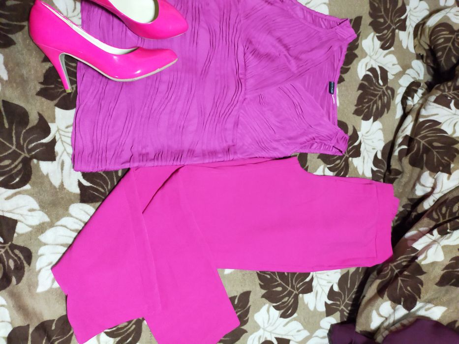 Set pantalon ,top,pantofi