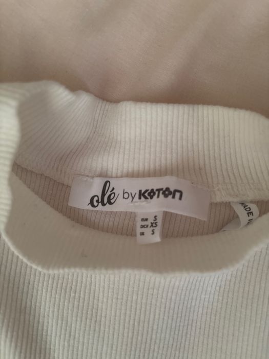bluza reiata marca kotton marimea xs