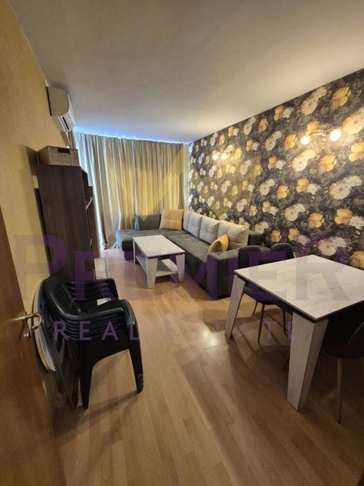 Продава се Двустаен апартамент в к.к. Слънчев бряг - 54 кв.м за 1278 €/кв.м - Снимка #2