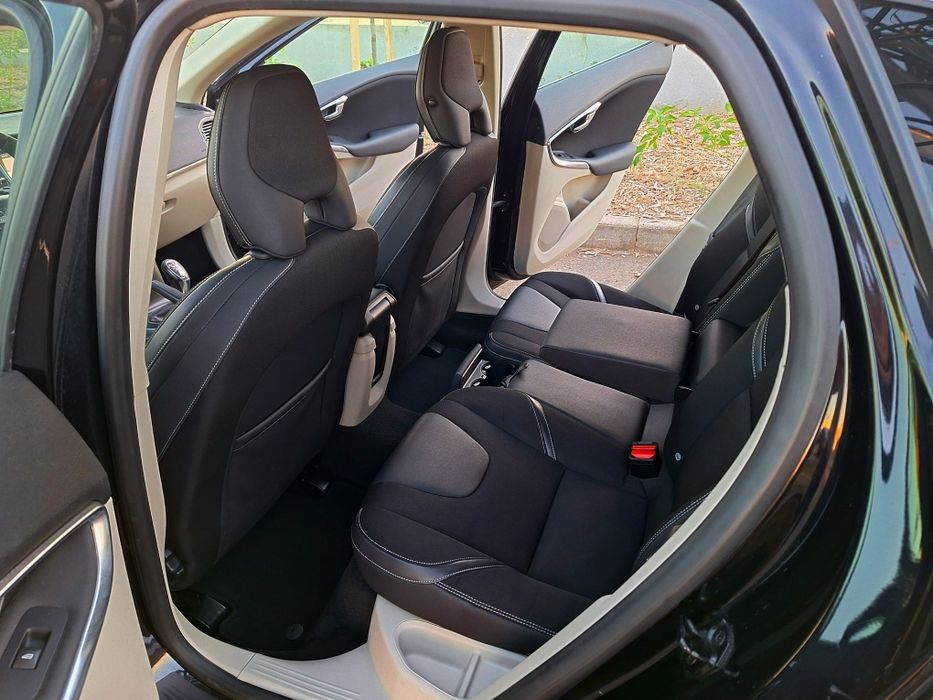 Volvo V40 1.6D 2014 Deosebit