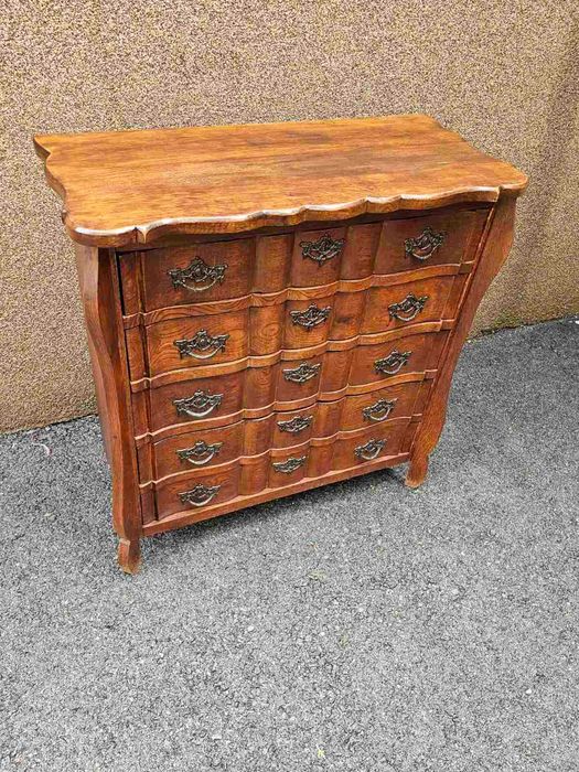 Холандски скрин с обков от месинг