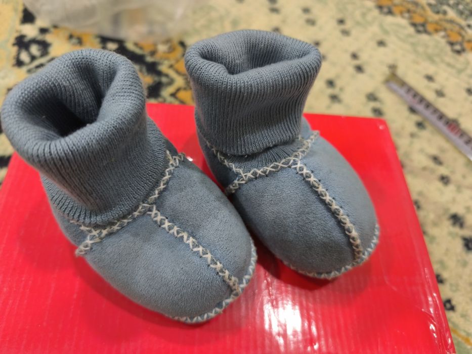 Отдам обувь до 2 лет