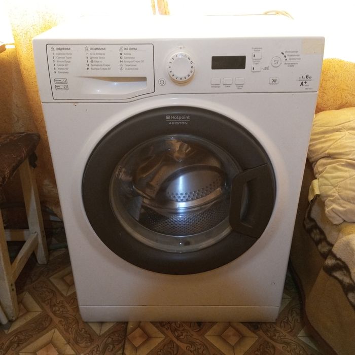 Стиральная машина Ariston