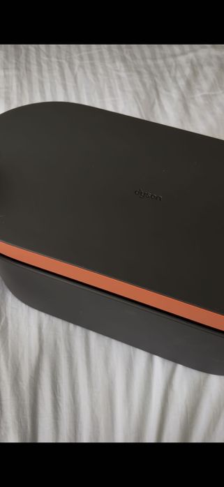 Маша Dyson HS08 Airwrap