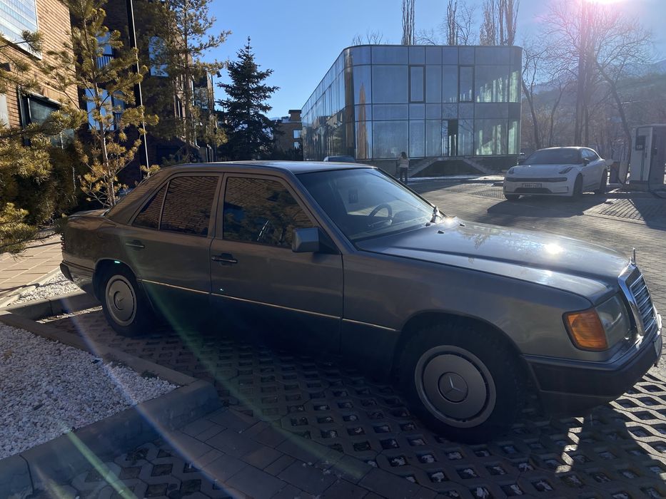 Мерс 124 мерседес 124 автомат