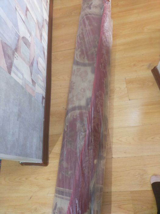 Продается ковёр 2*3