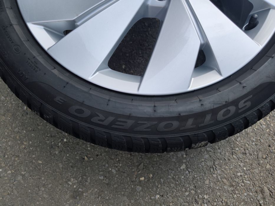 205/50/17" 4бр Pirelli Sotozero 3,dot1925,7mm