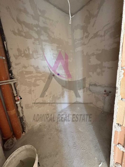 Дава се под наем Офис в Варна, Младост 1 - 110 кв.м за 1300 € - Снимка #2