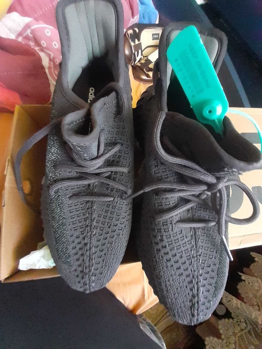 Adidași Yeezy Boost 350 nr 40