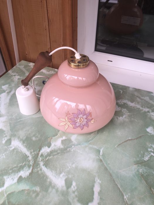 Продам светильник